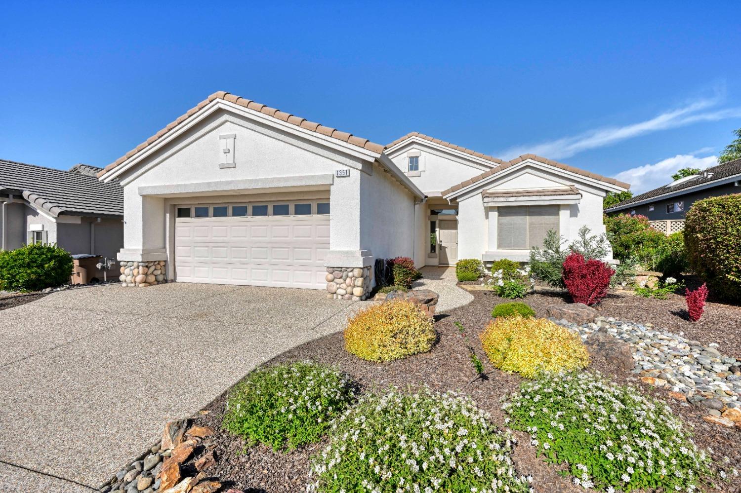 Detail Gallery Image 1 of 34 For 1351 Tahoma Ln, Lincoln,  CA 95648 - 2 Beds | 2 Baths