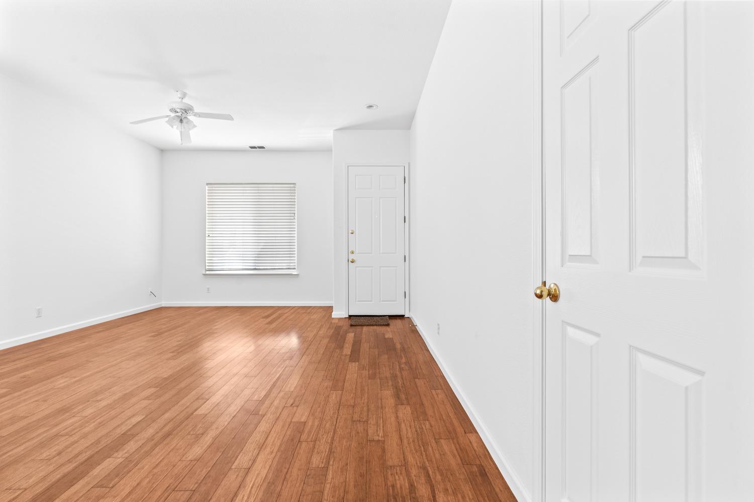 Detail Gallery Image 8 of 51 For 3345 Tenaya Ln, Stockton,  CA 95212 - 4 Beds | 2 Baths