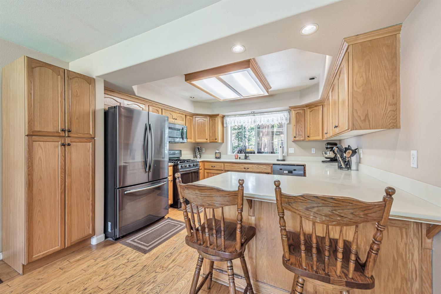 Dolly Varden Lane, Pollock Pines, California image 15
