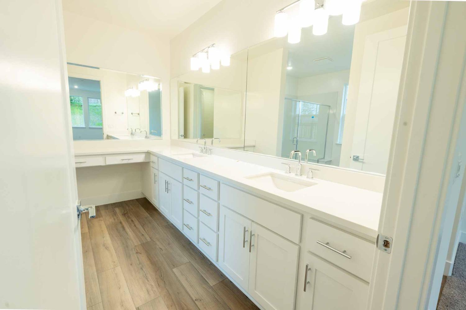Detail Gallery Image 17 of 32 For 2425 Briar Meadows Cir, Auburn,  CA 95603 - 4 Beds | 3/1 Baths