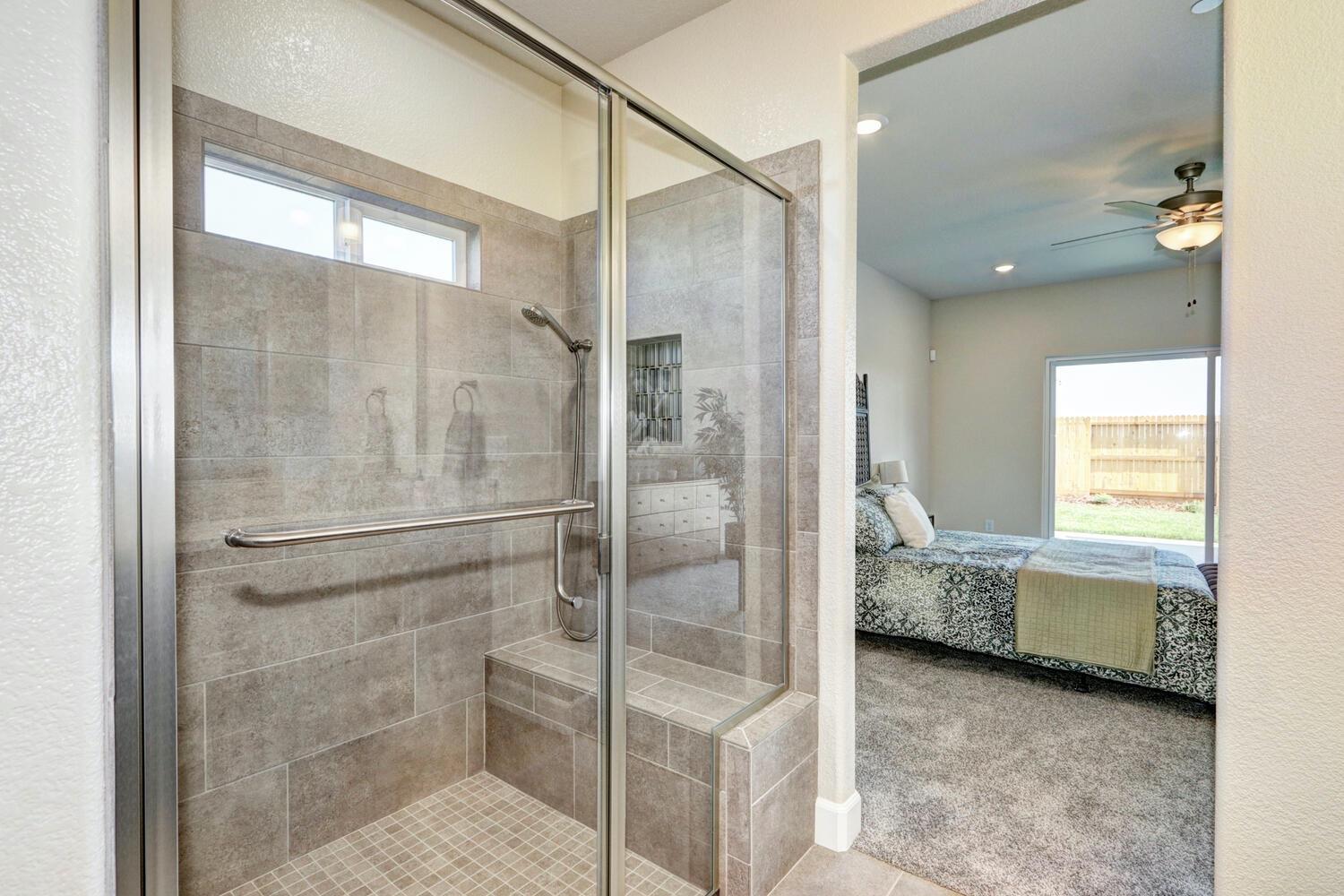 Detail Gallery Image 21 of 24 For 1129 Nicklaus Rd, Galt,  CA 95632 - 2 Beds | 2/1 Baths