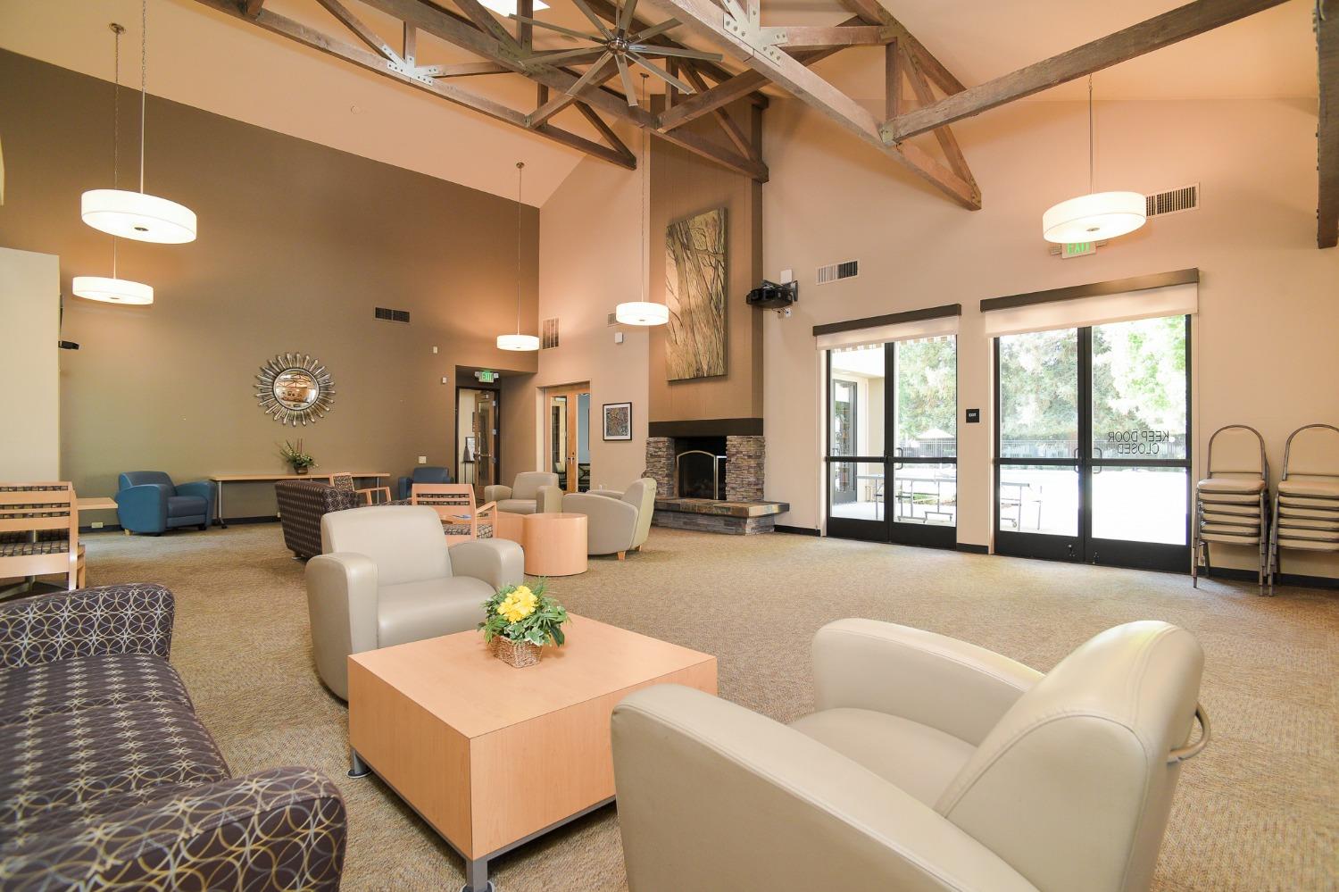 Detail Gallery Image 24 of 30 For 1112 Vanderbilt Way, Sacramento,  CA 95825 - 2 Beds | 2 Baths