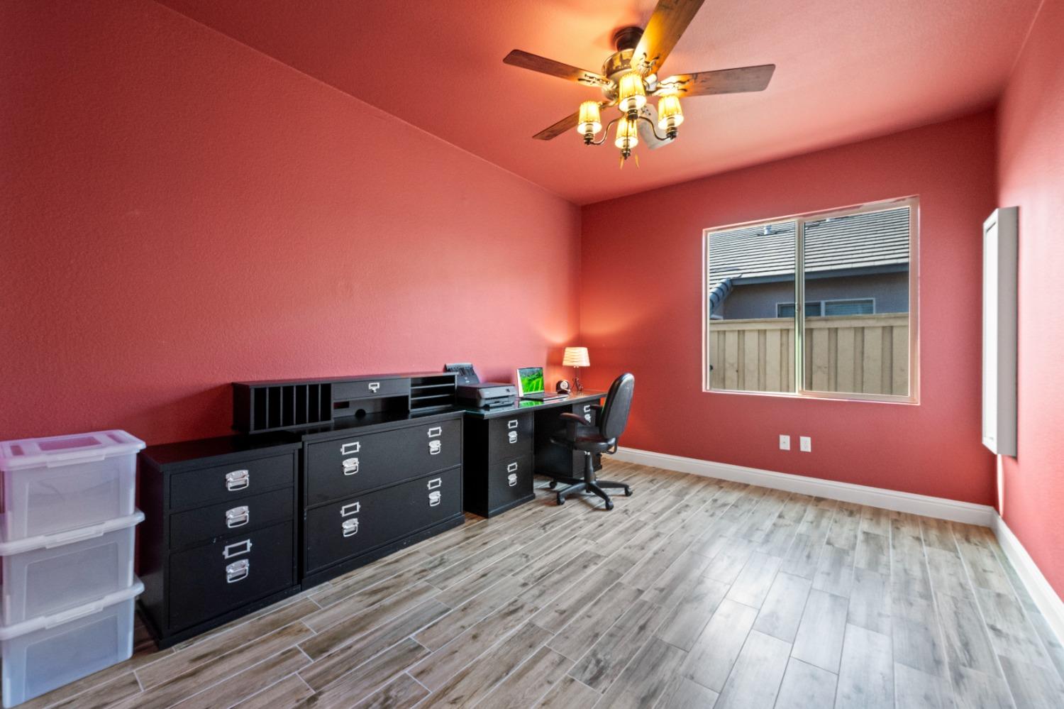 Detail Gallery Image 26 of 34 For 1351 Tahoma Ln, Lincoln,  CA 95648 - 2 Beds | 2 Baths