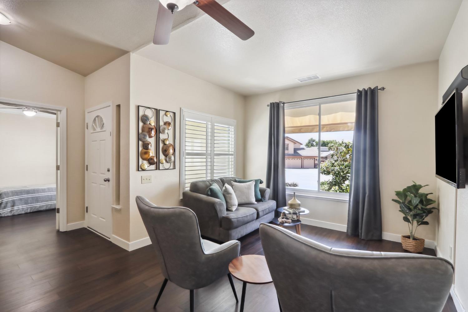 Detail Gallery Image 5 of 77 For 8526 Tullia Pl, Antelope,  CA 95843 - 4 Beds | 2 Baths