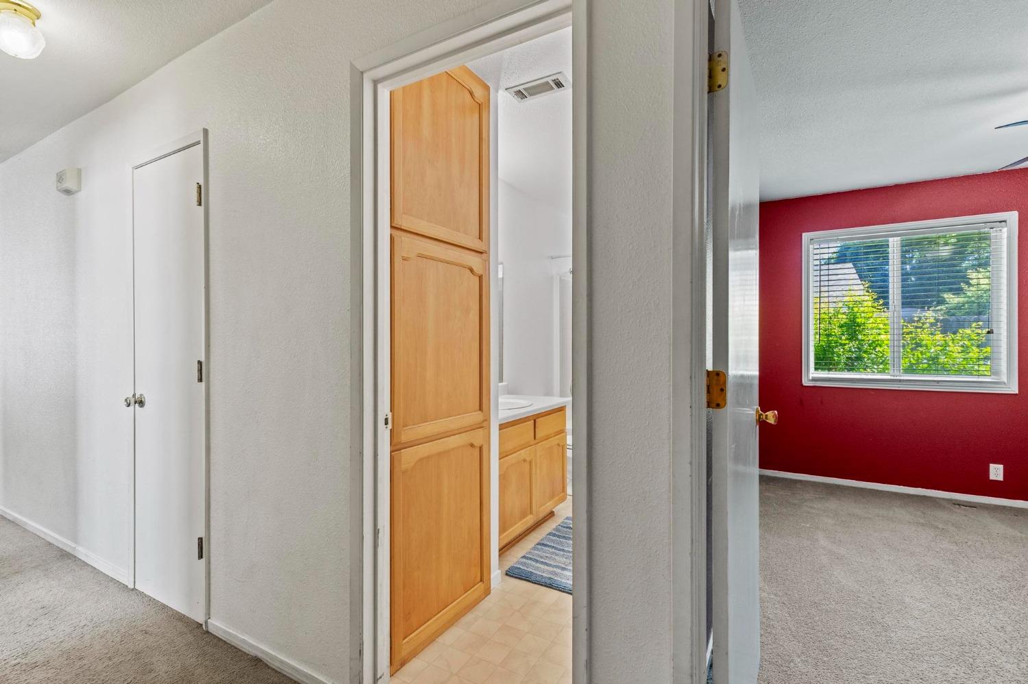 Detail Gallery Image 18 of 32 For 2728 Lowell Dr, Chico,  CA 95973 - 3 Beds | 2 Baths