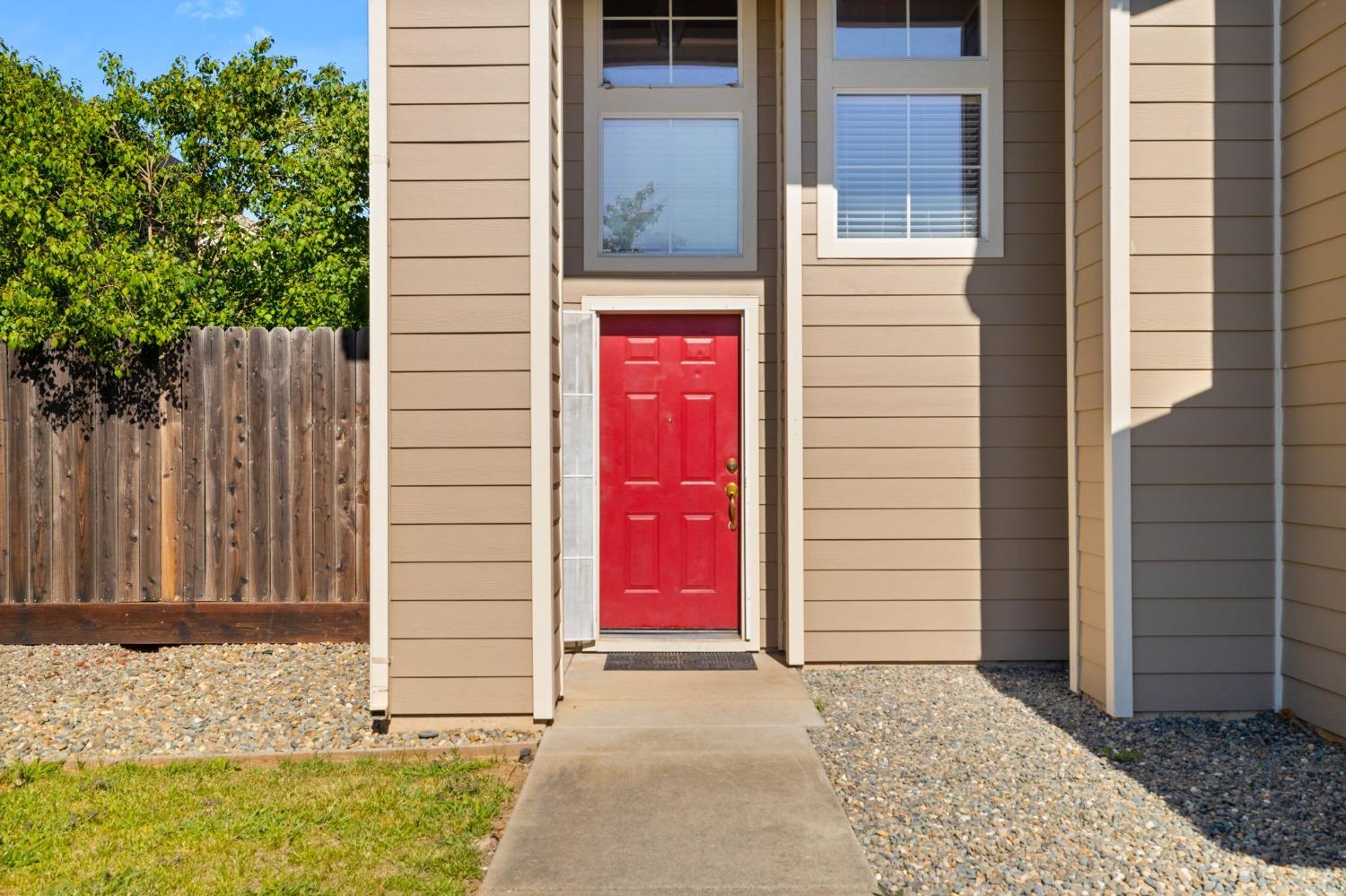 Detail Gallery Image 5 of 46 For 3544 Misty Morning Cir, Sacramento,  CA 95827 - 4 Beds | 2/1 Baths