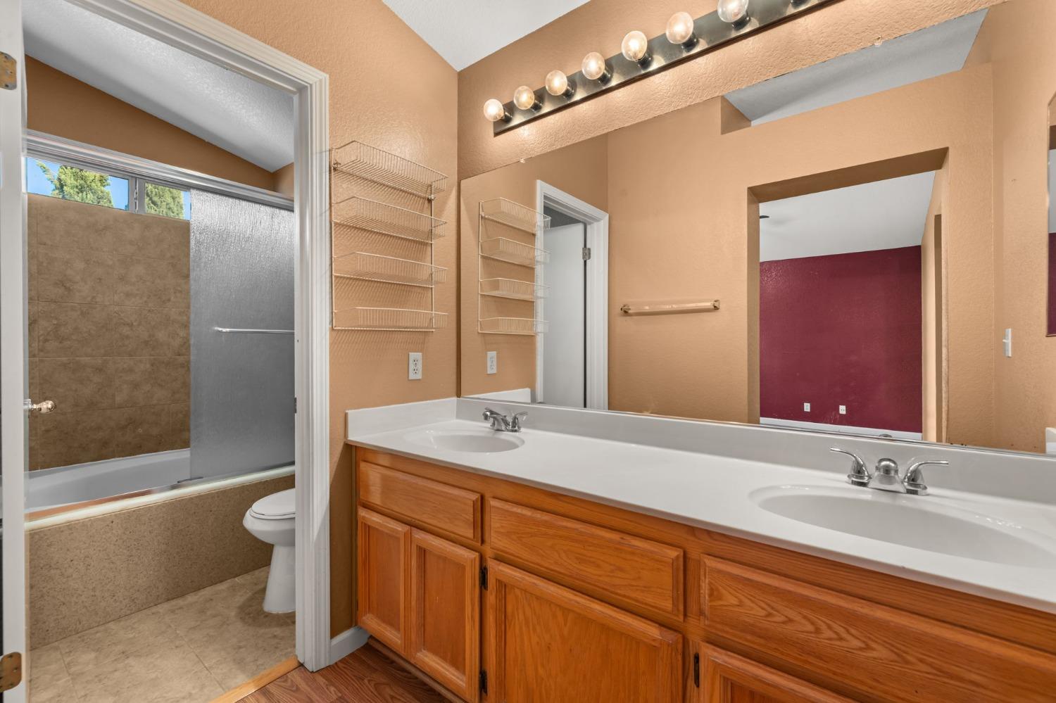 Detail Gallery Image 38 of 46 For 3544 Misty Morning Cir, Sacramento,  CA 95827 - 4 Beds | 2/1 Baths