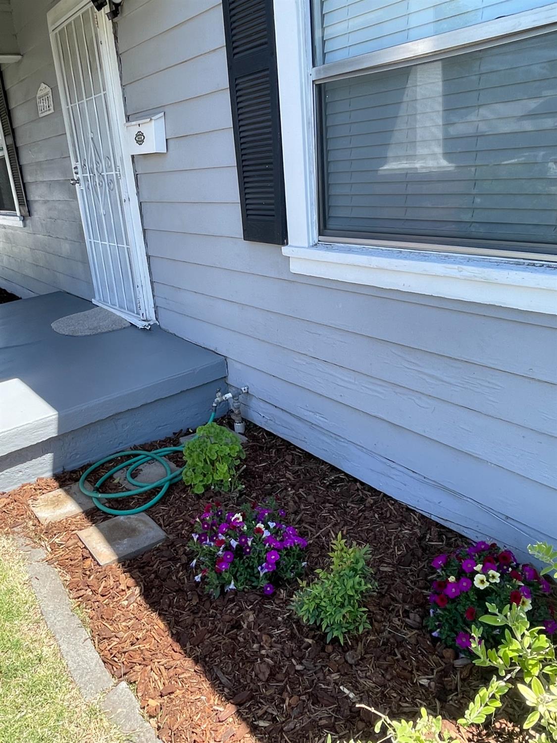 Detail Gallery Image 5 of 23 For 1812 N Stanford Ave, Stockton,  CA 95205 - 2 Beds | 1 Baths