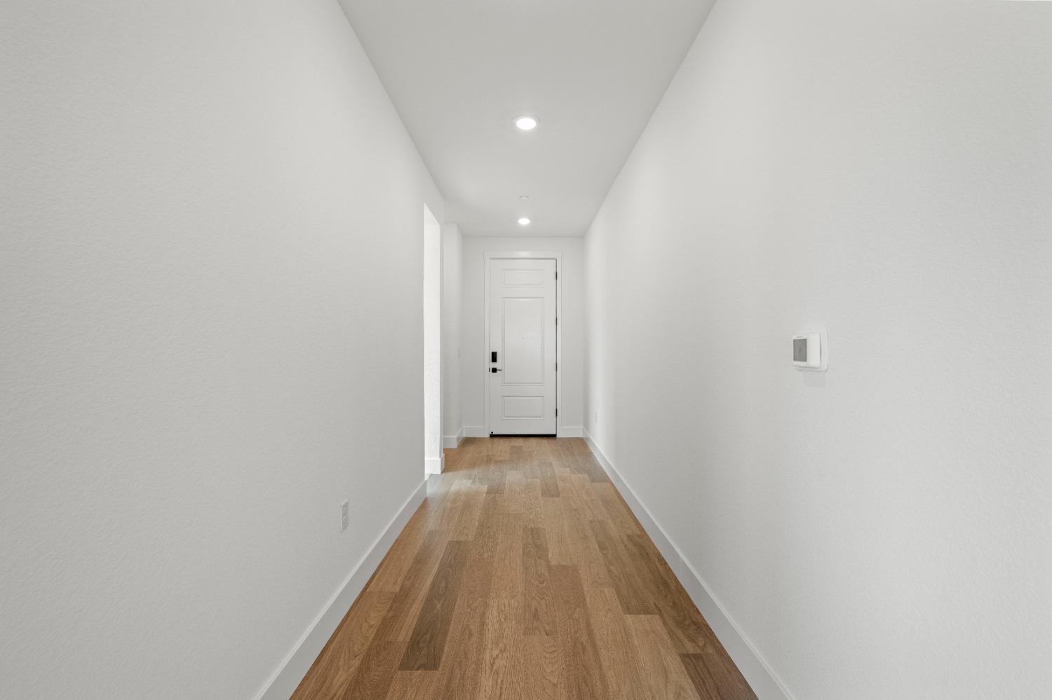 Detail Gallery Image 5 of 40 For 7000 Carbone, Roseville,  CA 95757 - 3 Beds | 2/1 Baths