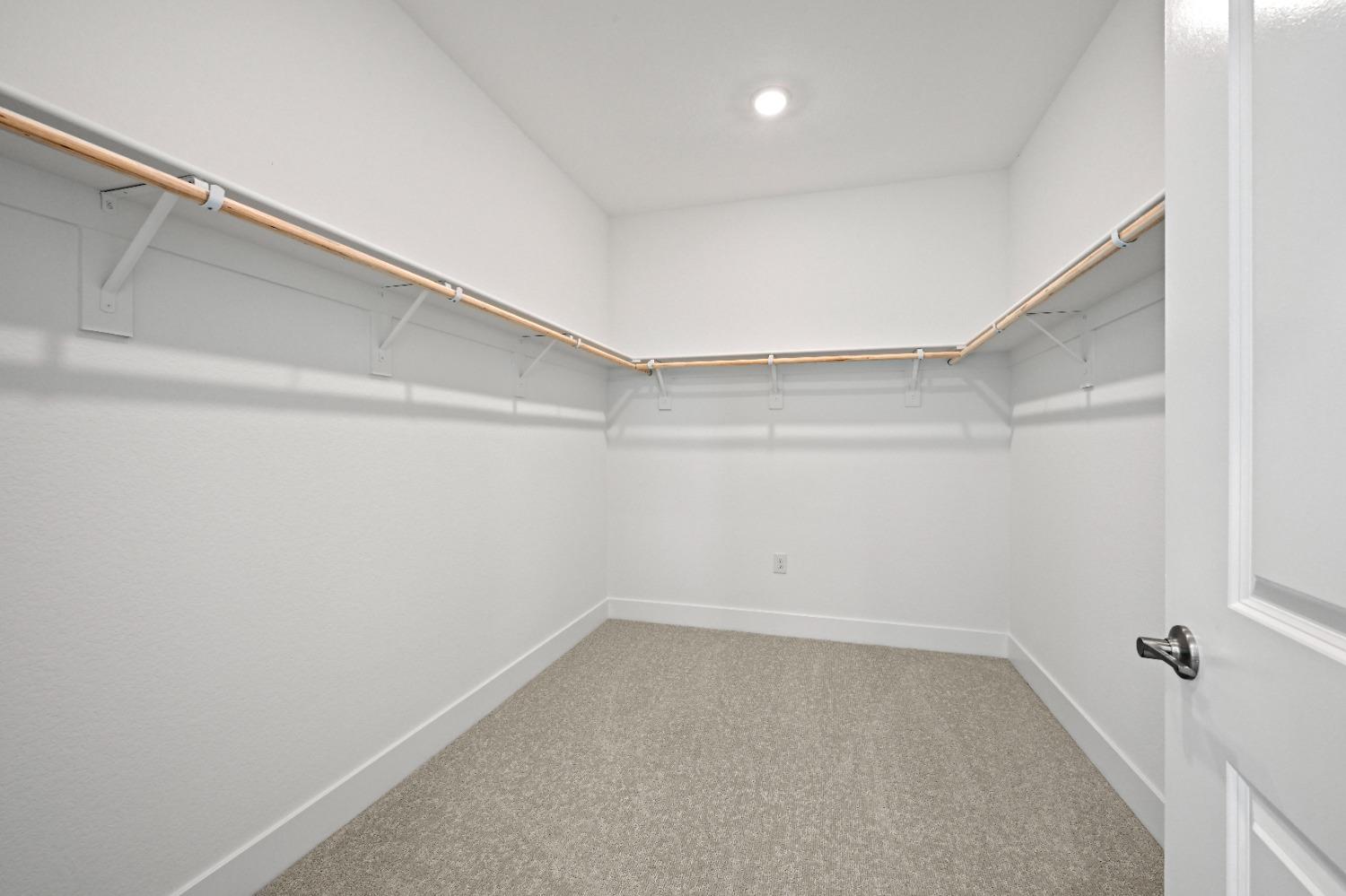 Detail Gallery Image 23 of 40 For 7000 Carbone, Roseville,  CA 95757 - 3 Beds | 2/1 Baths