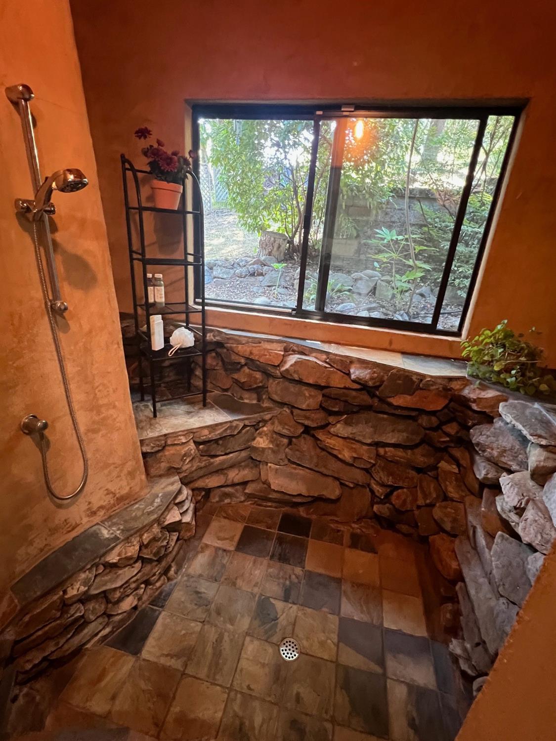 Detail Gallery Image 46 of 76 For 1021 Millertown Rd, Auburn,  CA 95603 - 3 Beds | 2 Baths