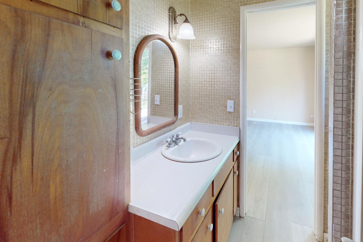 Detail Gallery Image 39 of 82 For 633 Cox Ln, Oroville,  CA 95965 - 3 Beds | 1/1 Baths