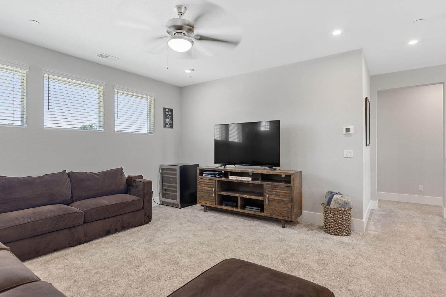 Detail Gallery Image 33 of 83 For 5125 Turnberry Dr, Lincoln,  CA 95648 - 5 Beds | 4/1 Baths