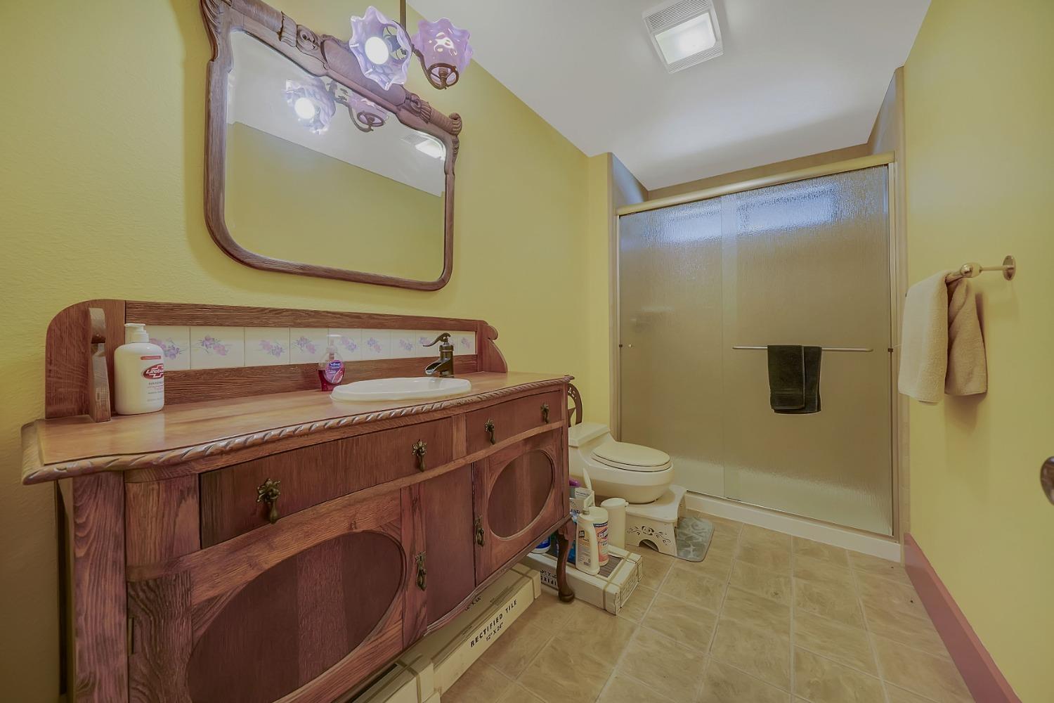 Detail Gallery Image 47 of 89 For 14001 Surrey Junction Ln, Sutter Creek,  CA 95685 - 3 Beds | 2/1 Baths