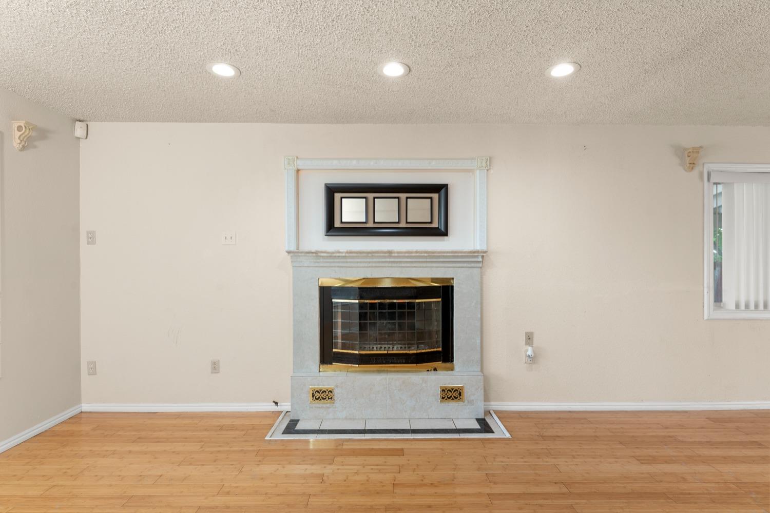 Detail Gallery Image 18 of 84 For 8905 Fredric, Sacramento,  CA 95826 - 4 Beds | 3 Baths