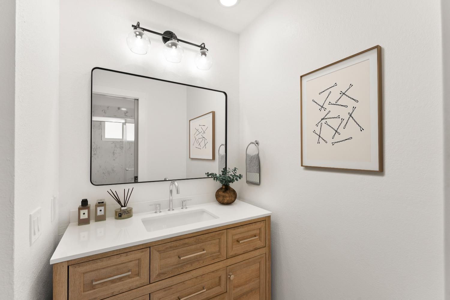 Detail Gallery Image 9 of 22 For 2462 Stokewood Way, Rancho Cordova,  CA 95670 - 3 Beds | 2 Baths