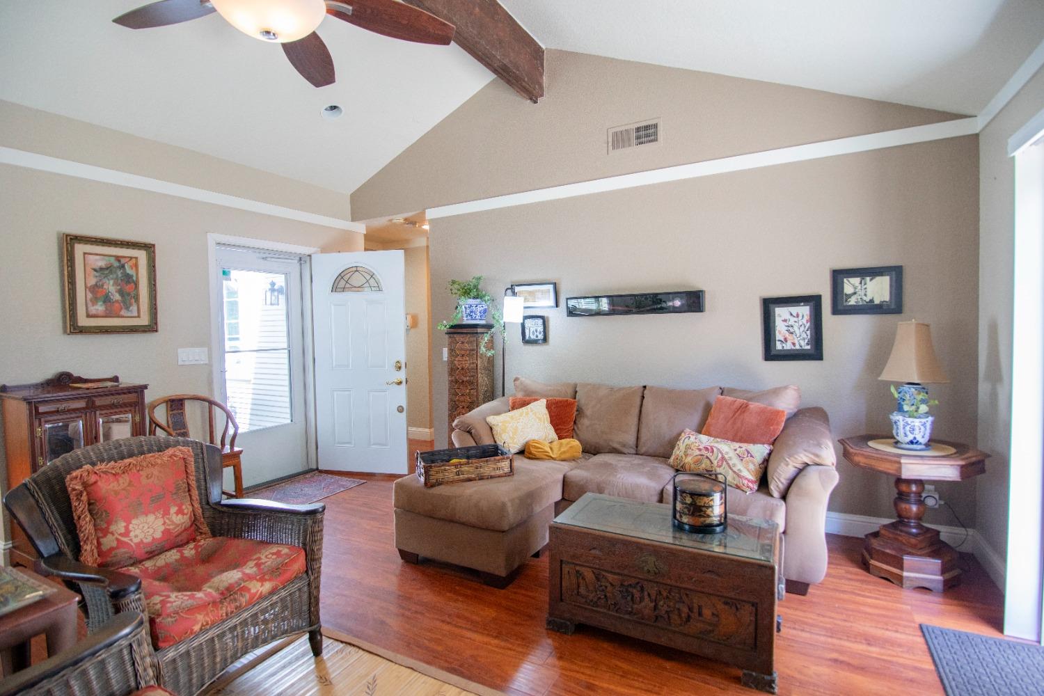 Detail Gallery Image 16 of 51 For 5815 Morgan Pl #1,  Stockton,  CA 95219 - 2 Beds | 1 Baths