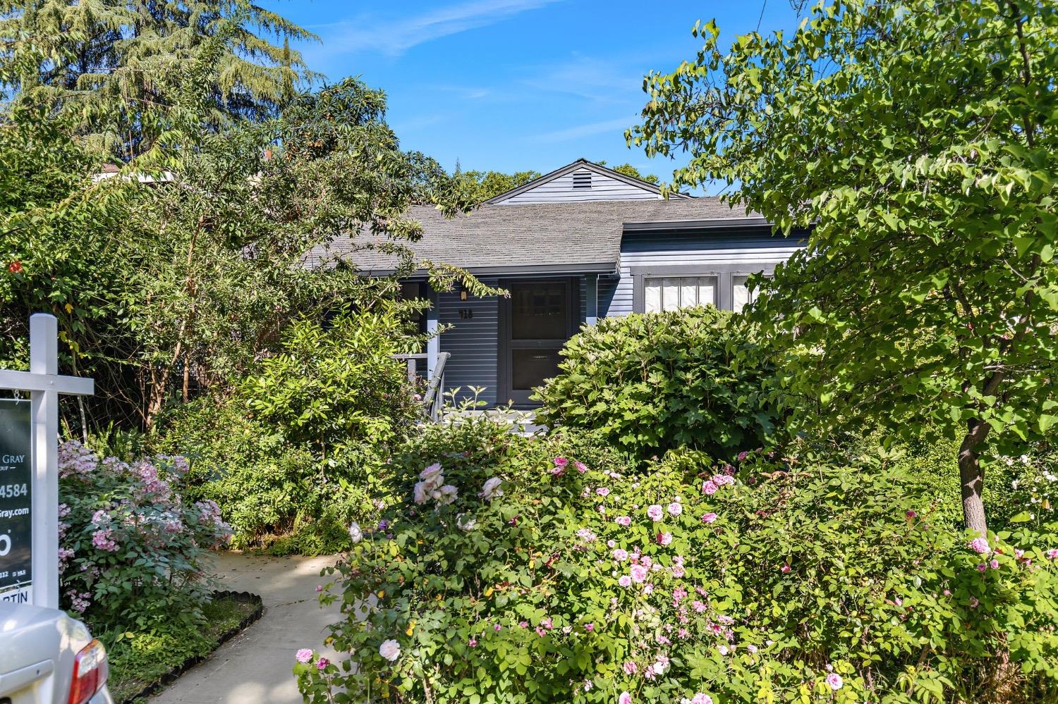 Detail Gallery Image 35 of 35 For 418 25th St, Sacramento,  CA 95816 - 3 Beds | 1 Baths