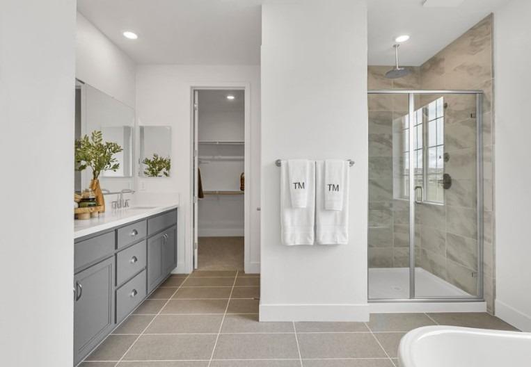 Detail Gallery Image 13 of 37 For 4284 Gibbous Dr, Folsom,  CA 95630 - 4 Beds | 3/1 Baths