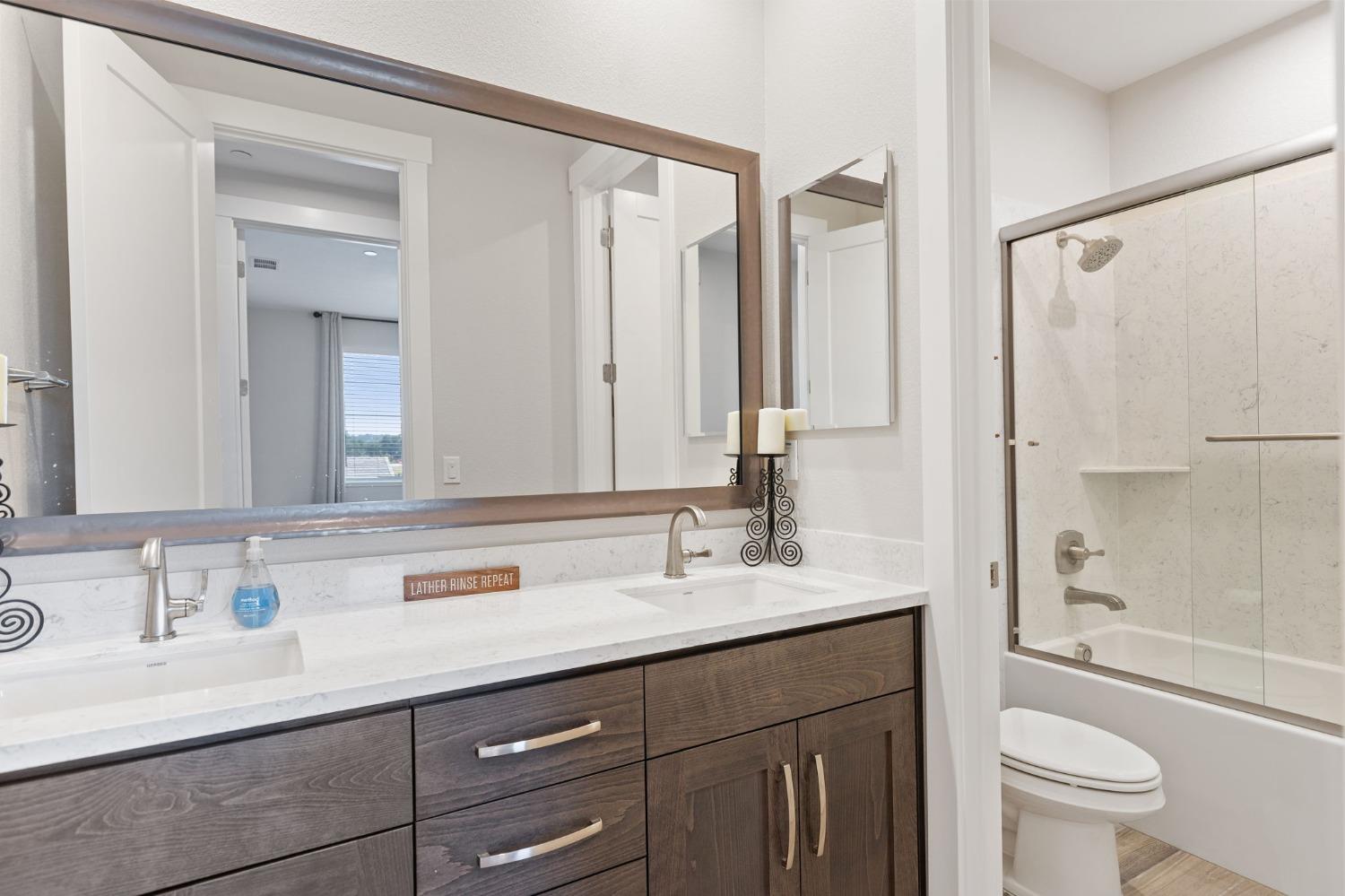 Detail Gallery Image 38 of 83 For 5125 Turnberry Dr, Lincoln,  CA 95648 - 5 Beds | 4/1 Baths