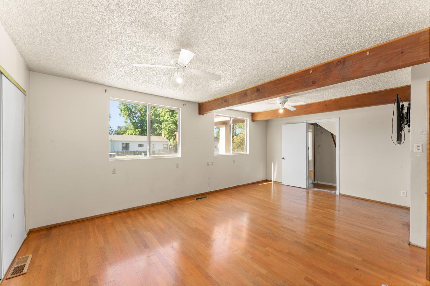 Detail Gallery Image 39 of 84 For 8905 Fredric, Sacramento,  CA 95826 - 4 Beds | 3 Baths