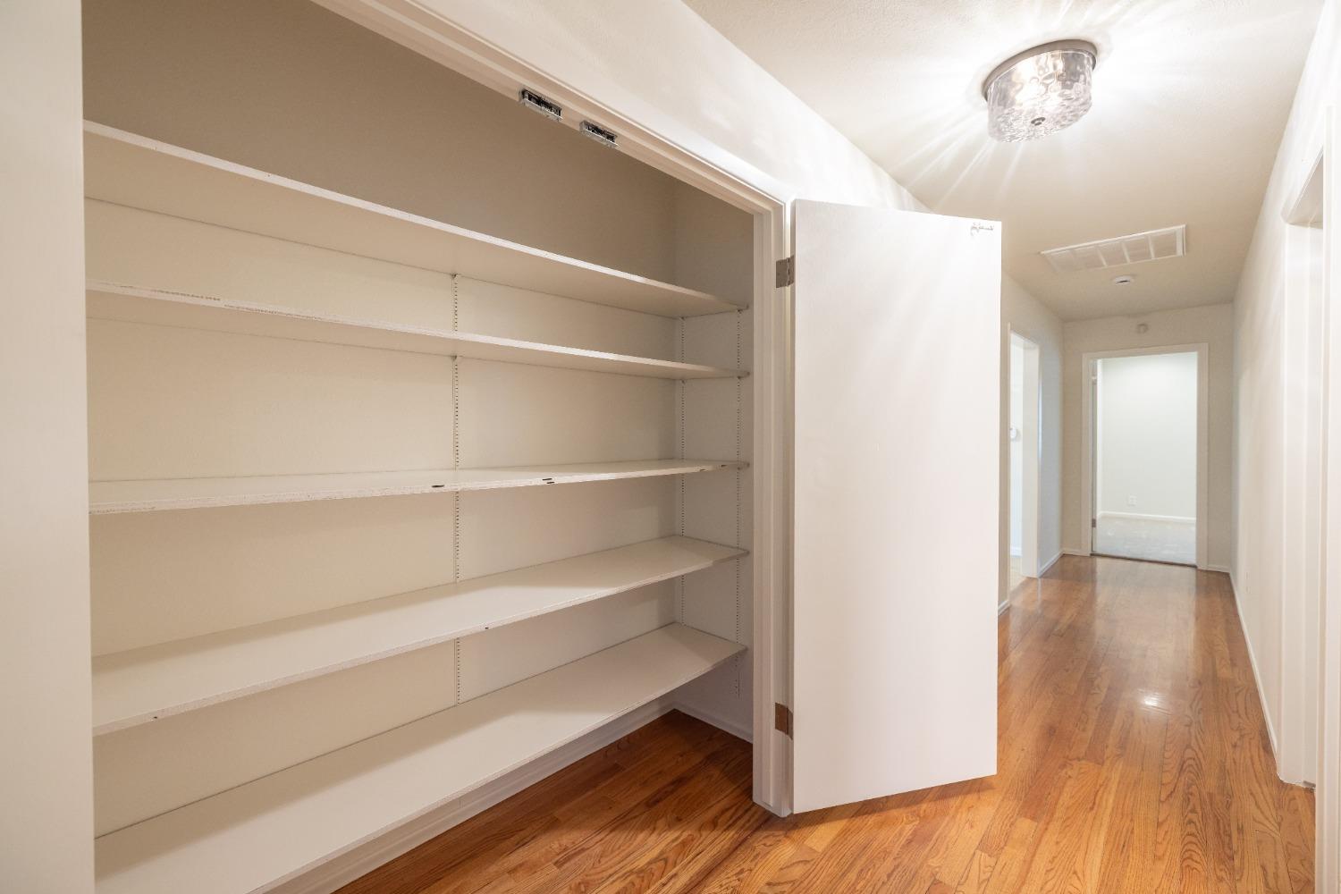 Detail Gallery Image 22 of 49 For 4161 Riviera Dr, Stockton,  CA 95204 - 3 Beds | 2 Baths