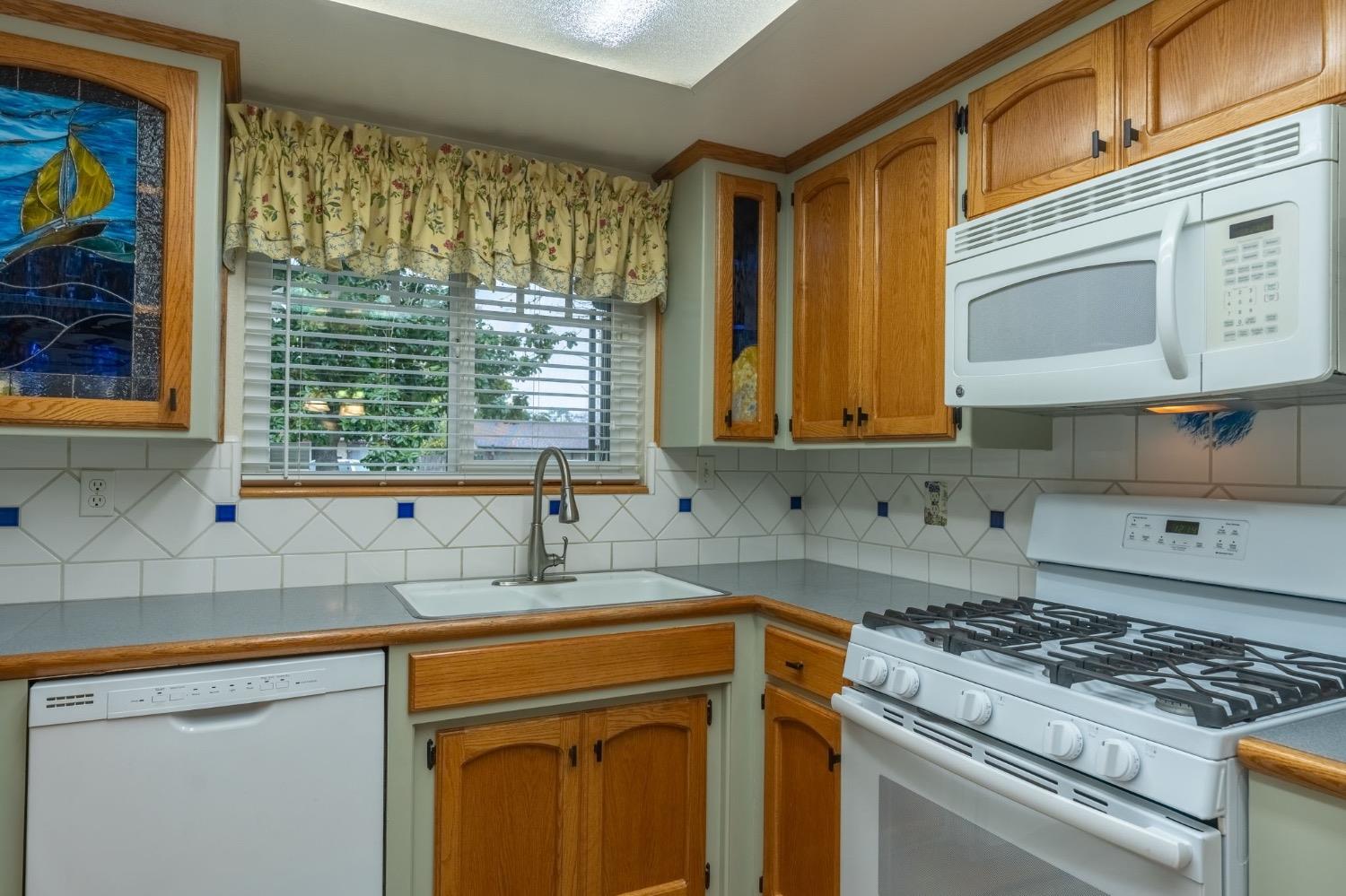 Berwick Court, Modesto, California image 3