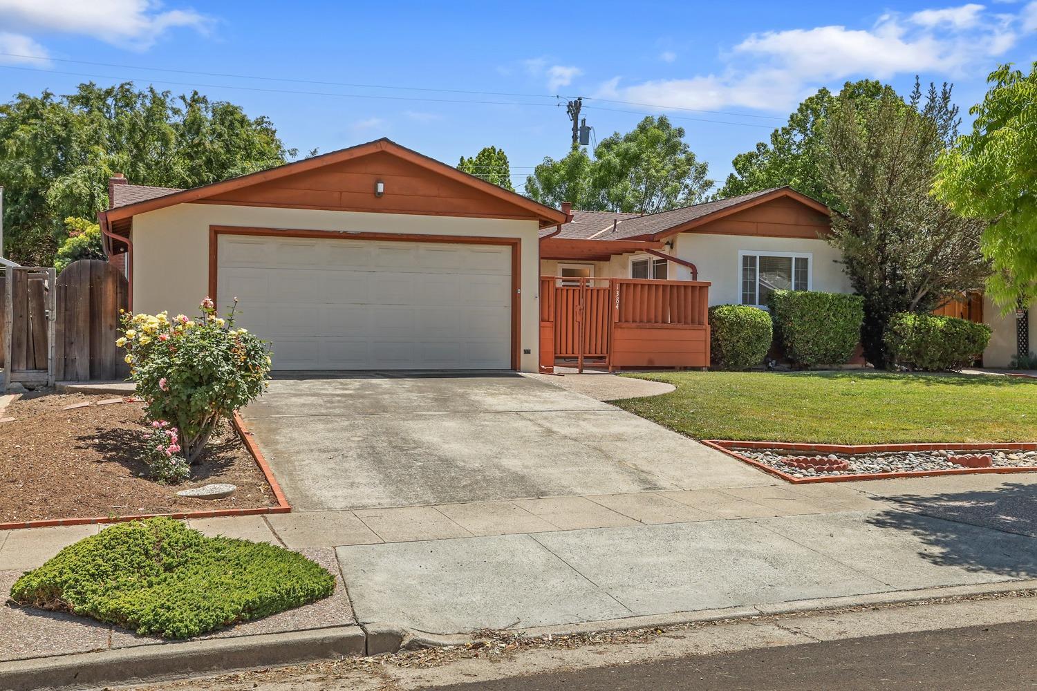 Detail Gallery Image 47 of 49 For 1384 Heckman Way, San Jose,  CA 95129 - 3 Beds | 2 Baths