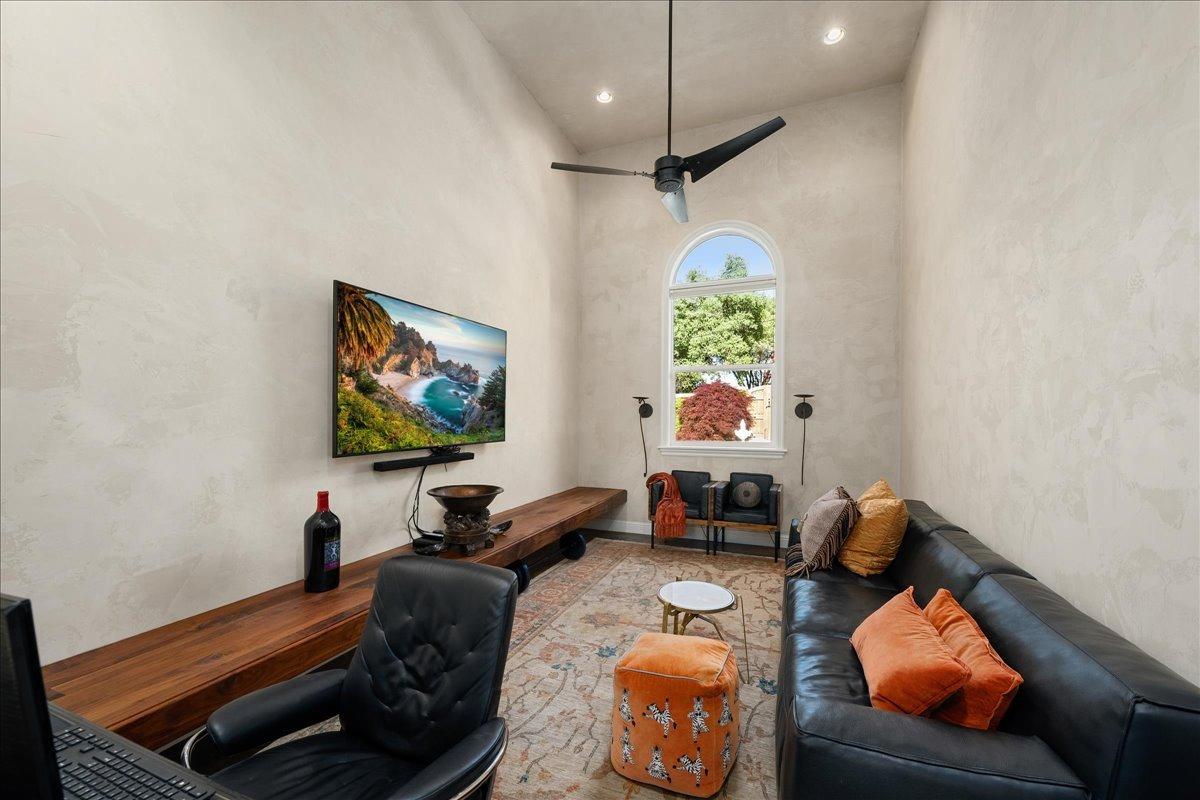 Detail Gallery Image 30 of 98 For 6340 Roller Coaster Rd, Garden Valley,  CA 95633 - 4 Beds | 3/1 Baths