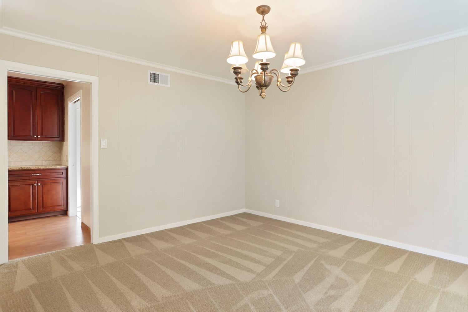 Detail Gallery Image 15 of 43 For 1152 Stanton Way, Stockton,  CA 95207 - 3 Beds | 2 Baths