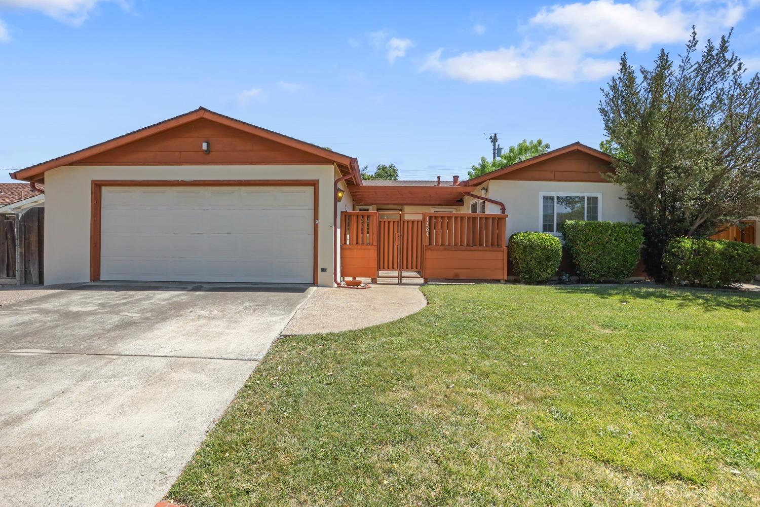 Detail Gallery Image 48 of 49 For 1384 Heckman Way, San Jose,  CA 95129 - 3 Beds | 2 Baths