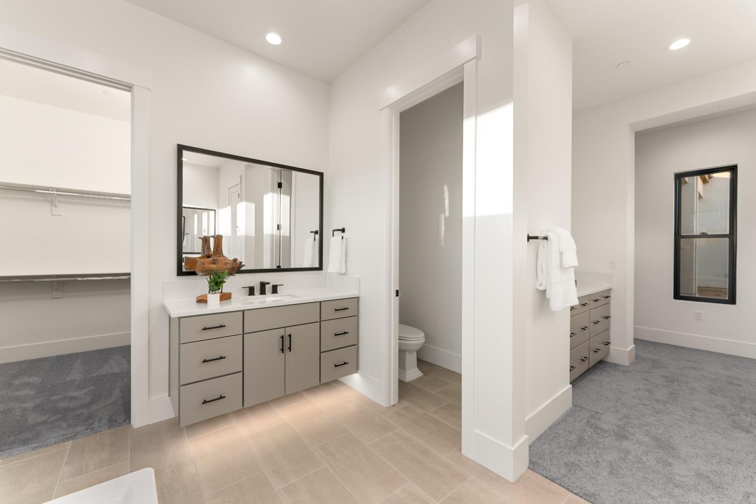 Detail Gallery Image 43 of 78 For 4810 Minero Ln, Granite Bay,  CA 95746 - 5 Beds | 4/1 Baths