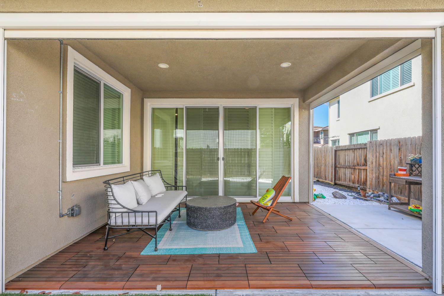 Detail Gallery Image 7 of 48 For 8417 Everson Ln, Elk Grove,  CA 95758 - 4 Beds | 3 Baths