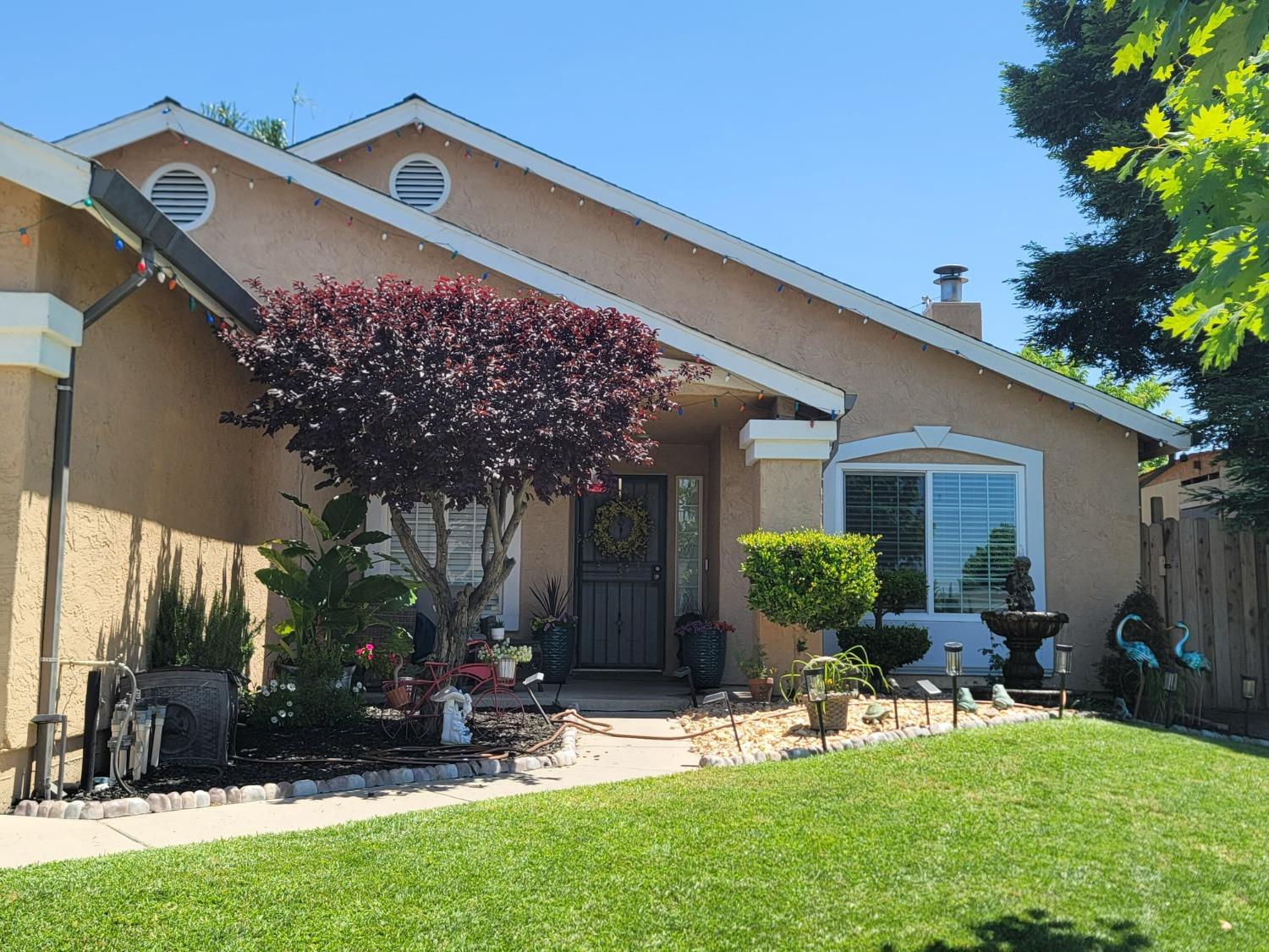 Detail Gallery Image 4 of 59 For 2900 Soquel Ave, Atwater,  CA 95301 - 3 Beds | 2 Baths