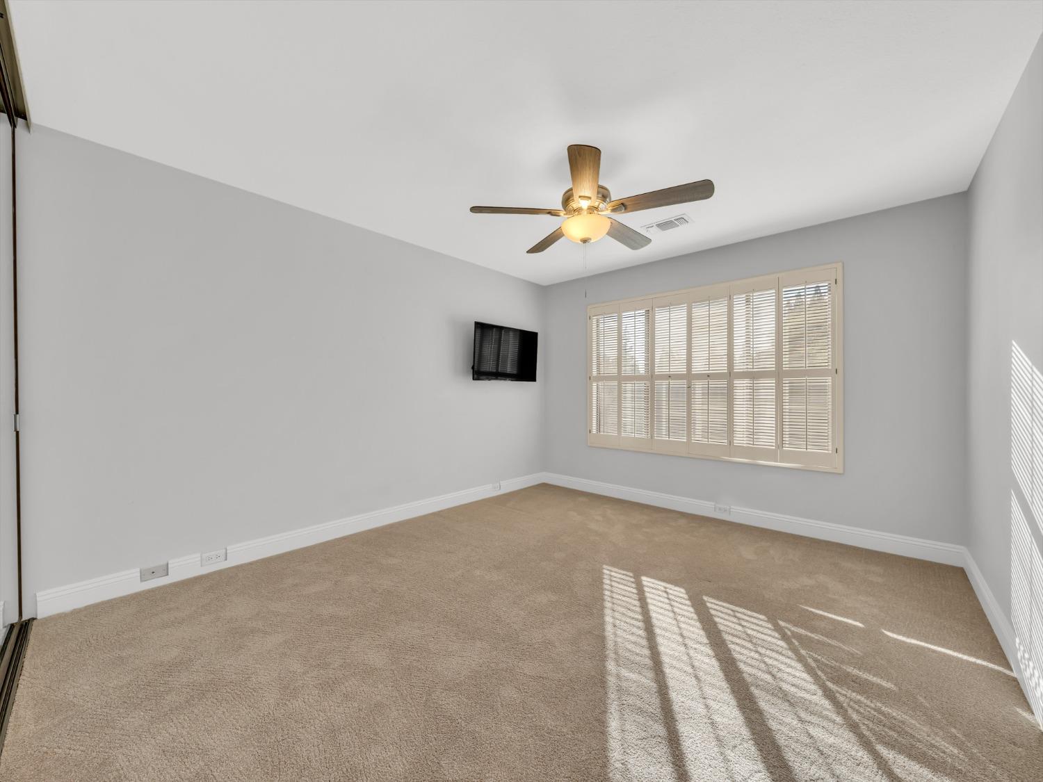 Detail Gallery Image 35 of 49 For 11303 Gold Country Blvd, Gold River,  CA 95670 - 3 Beds | 2/1 Baths