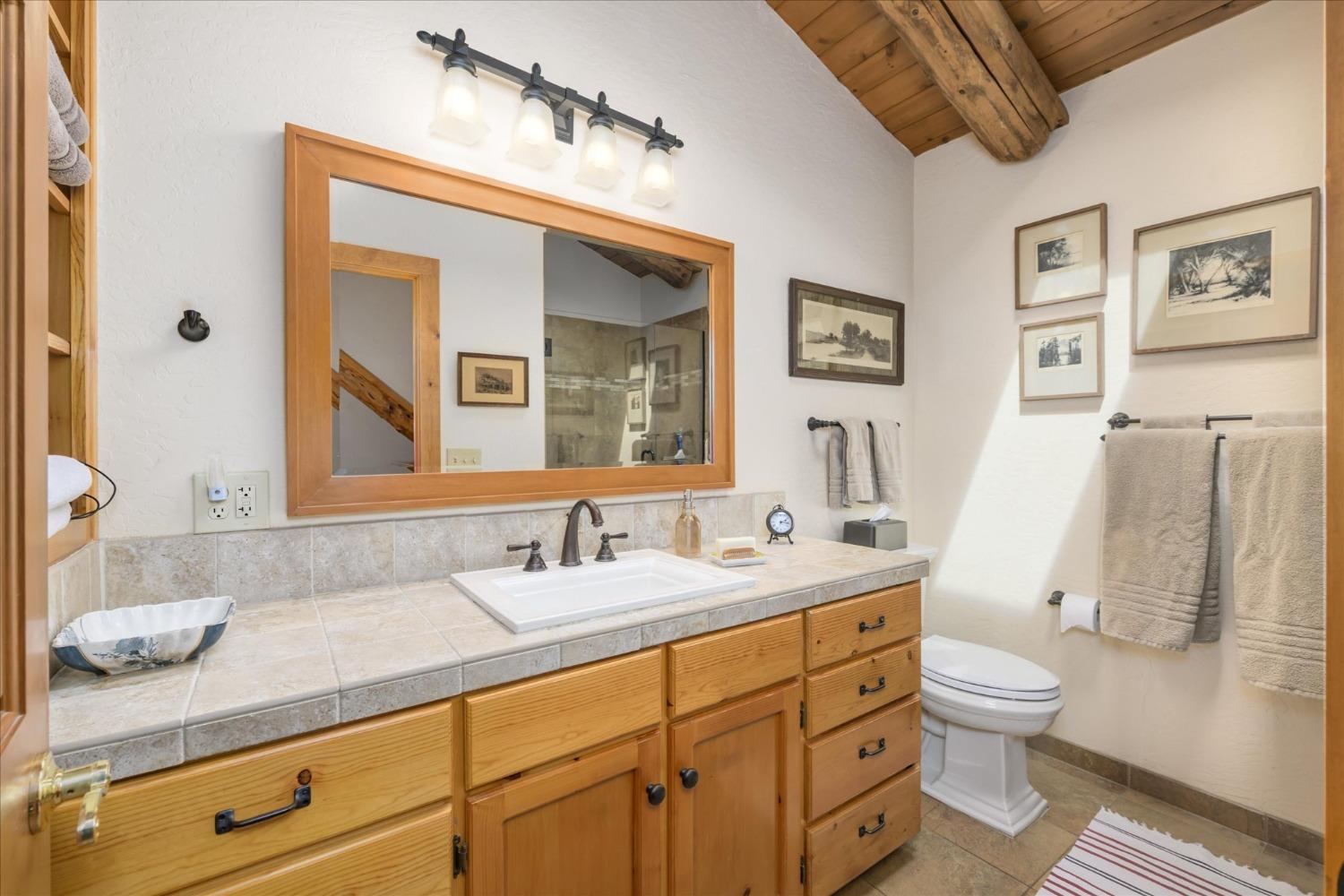 Detail Gallery Image 34 of 86 For 1267 Old Rock Bridge Rd, Placerville,  CA 95667 - 3 Beds | 2 Baths
