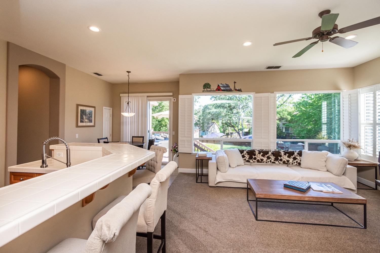 Detail Gallery Image 14 of 98 For 15347 Abierto Dr, Rancho Murieta,  CA 95683 - 4 Beds | 2 Baths