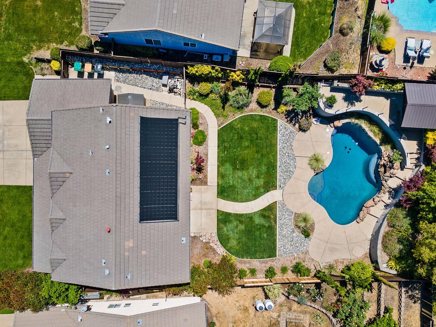 Detail Gallery Image 14 of 59 For 4736 Thoreau Dr, Cameron Park,  CA 95682 - 5 Beds | 3 Baths