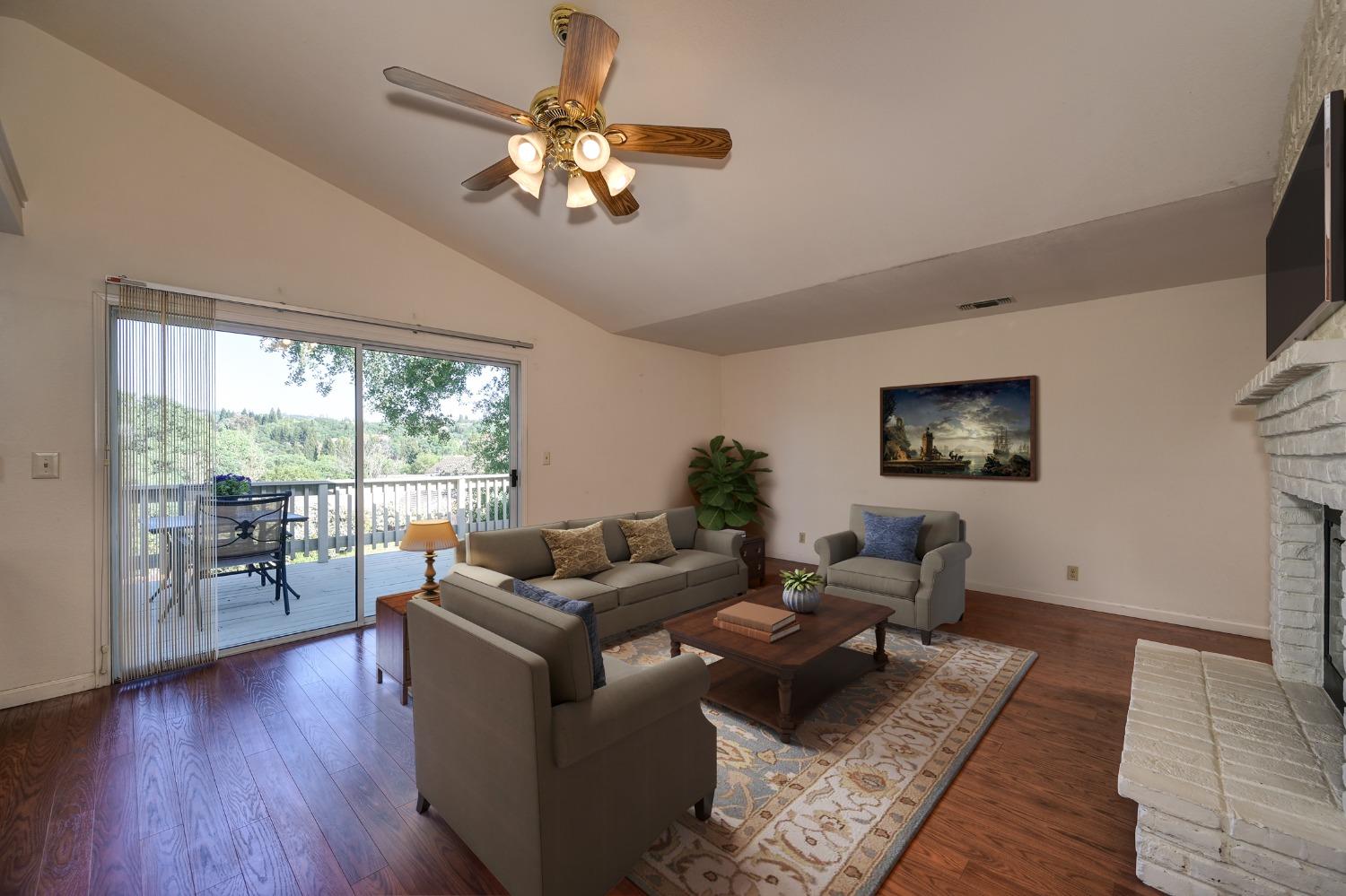 Detail Gallery Image 5 of 28 For 1518 Sutter Creek Dr, El Dorado Hills,  CA 95762 - 3 Beds | 2/1 Baths
