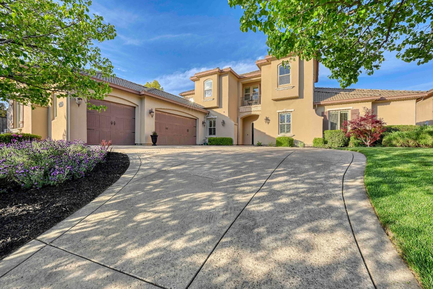 Detail Gallery Image 10 of 60 For 109 Roberts Pl, Roseville,  CA 95661 - 4 Beds | 3 Baths