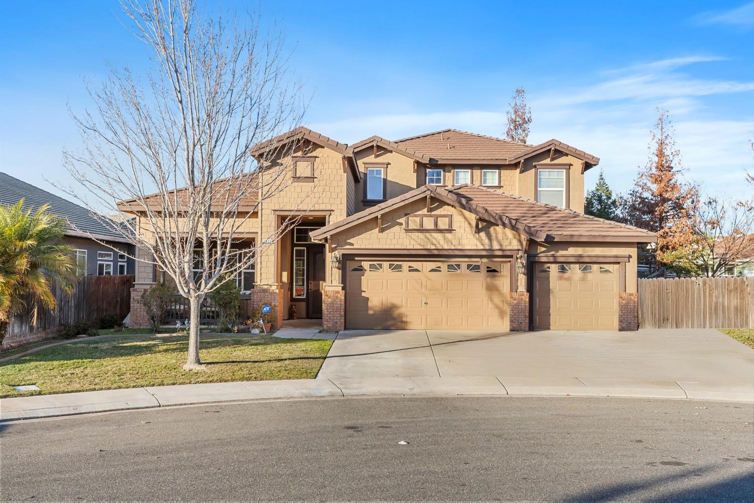 Detail Gallery Image 1 of 25 For 2825 Bullion Ct, Riverbank,  CA 95367 - 4 Beds | 2/1 Baths