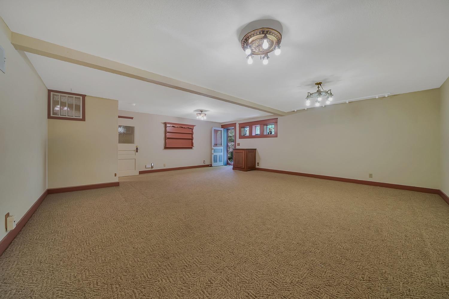 Detail Gallery Image 43 of 89 For 14001 Surrey Junction Ln, Sutter Creek,  CA 95685 - 3 Beds | 2/1 Baths