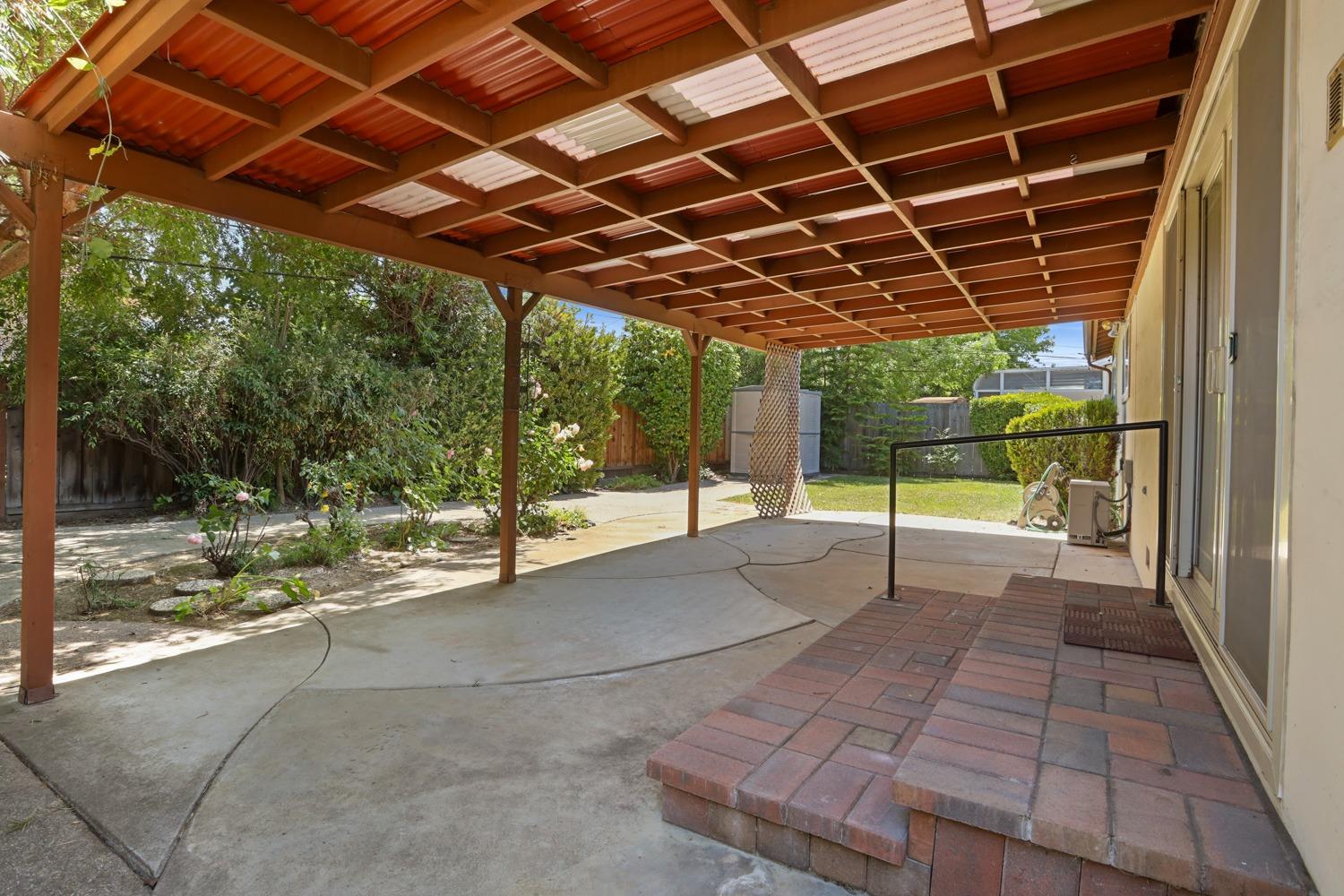 Detail Gallery Image 33 of 49 For 1384 Heckman Way, San Jose,  CA 95129 - 3 Beds | 2 Baths