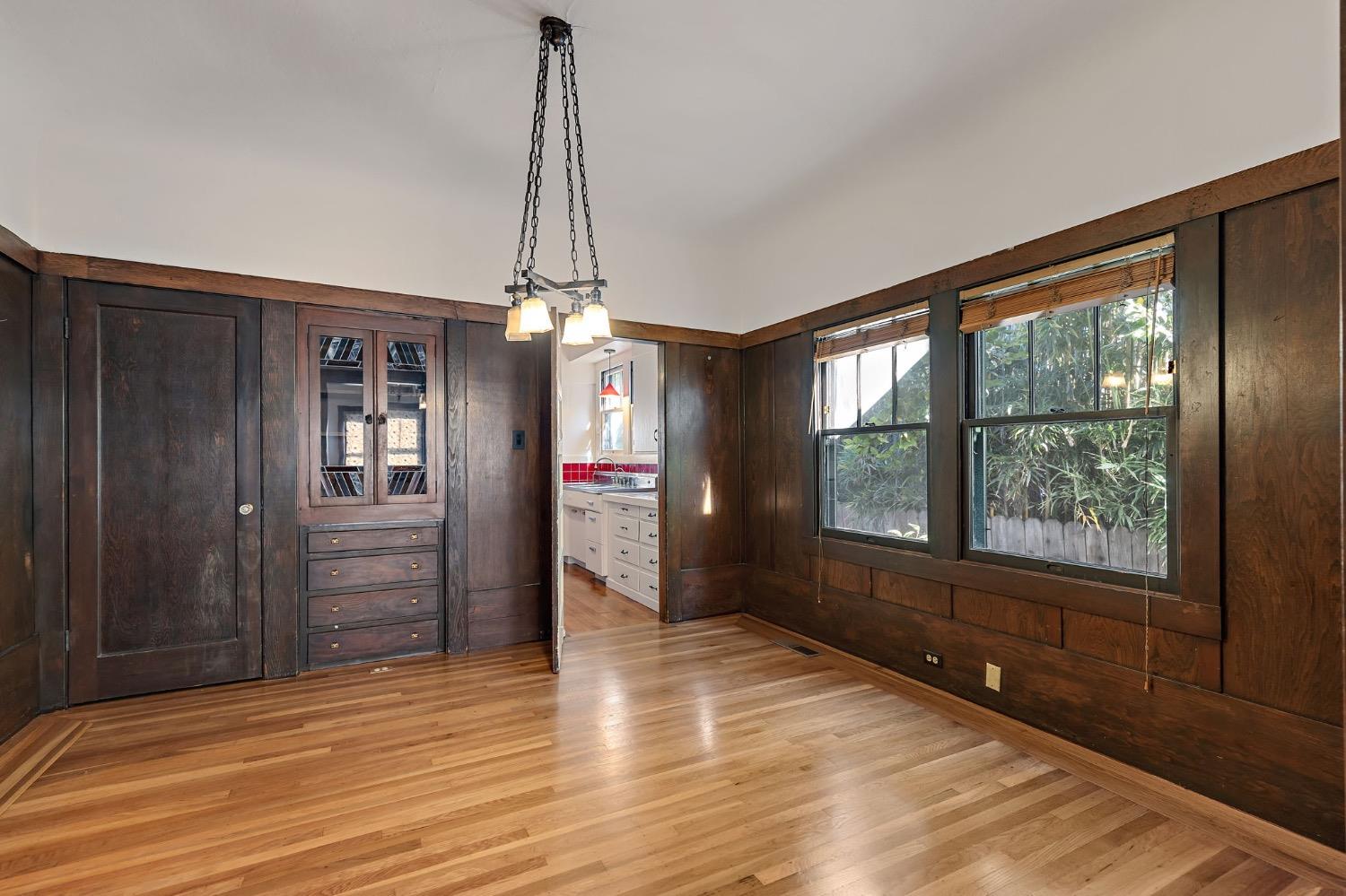 Detail Gallery Image 8 of 35 For 418 25th St, Sacramento,  CA 95816 - 3 Beds | 1 Baths