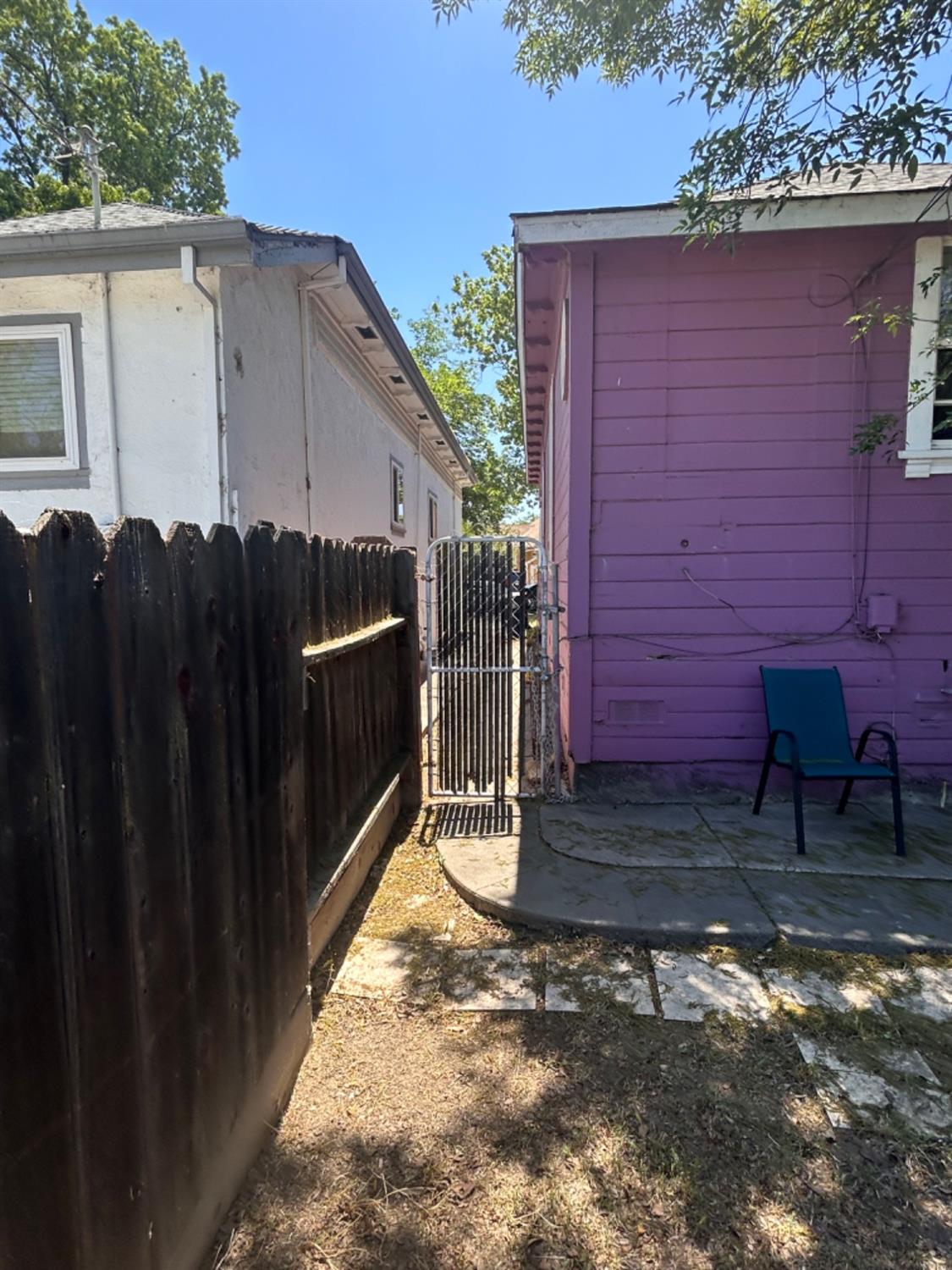 Detail Gallery Image 9 of 38 For 107 E 9th St, Tracy,  CA 95376 - 3 Beds | 2 Baths