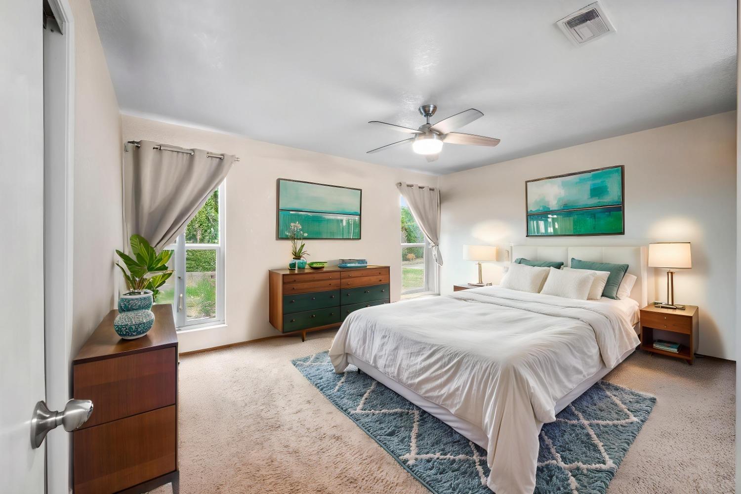 Detail Gallery Image 13 of 26 For 1207 Huntington Pl, Manteca,  CA 95336 - 4 Beds | 2 Baths