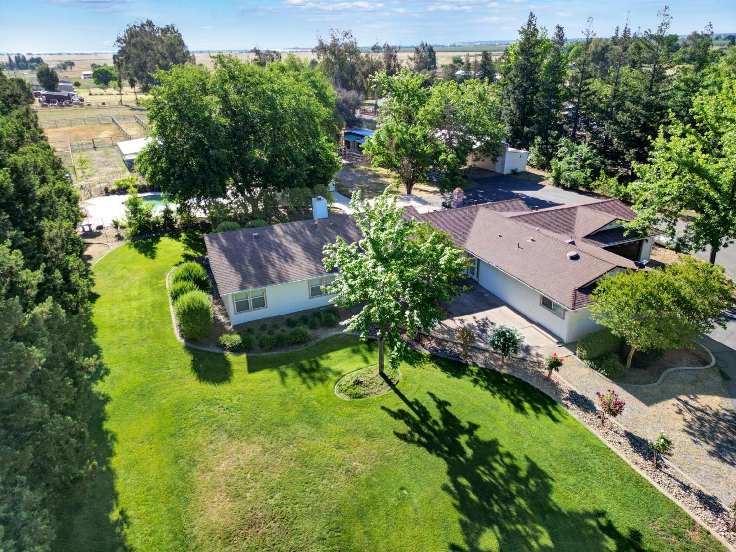 Detail Gallery Image 69 of 85 For 10363 Maggy Rd, Wilton,  CA 95693 - 4 Beds | 3/1 Baths