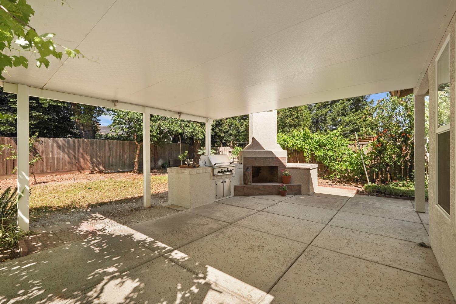 Detail Gallery Image 38 of 48 For 2607 W Elm St, Lodi,  CA 95242 - 3 Beds | 2 Baths