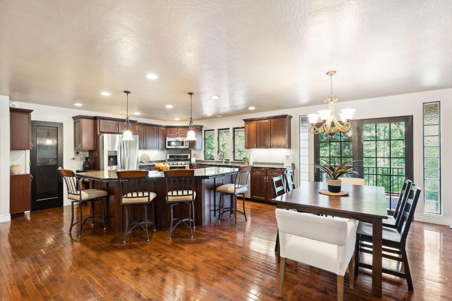 Detail Gallery Image 8 of 34 For 497 Washington Irving Dr, Colfax,  CA 95713 - 4 Beds | 2 Baths
