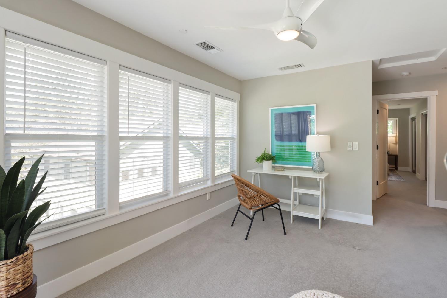 Detail Gallery Image 24 of 58 For 2011 Fat Aly, Sacramento,  CA 95811 - 3 Beds | 2/2 Baths